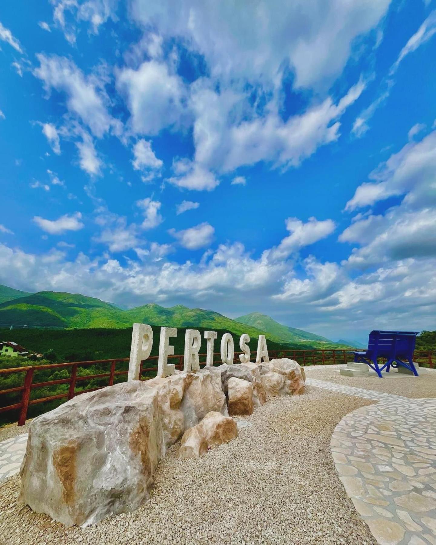 Villa Casa Andros Pertosa Exterior foto
